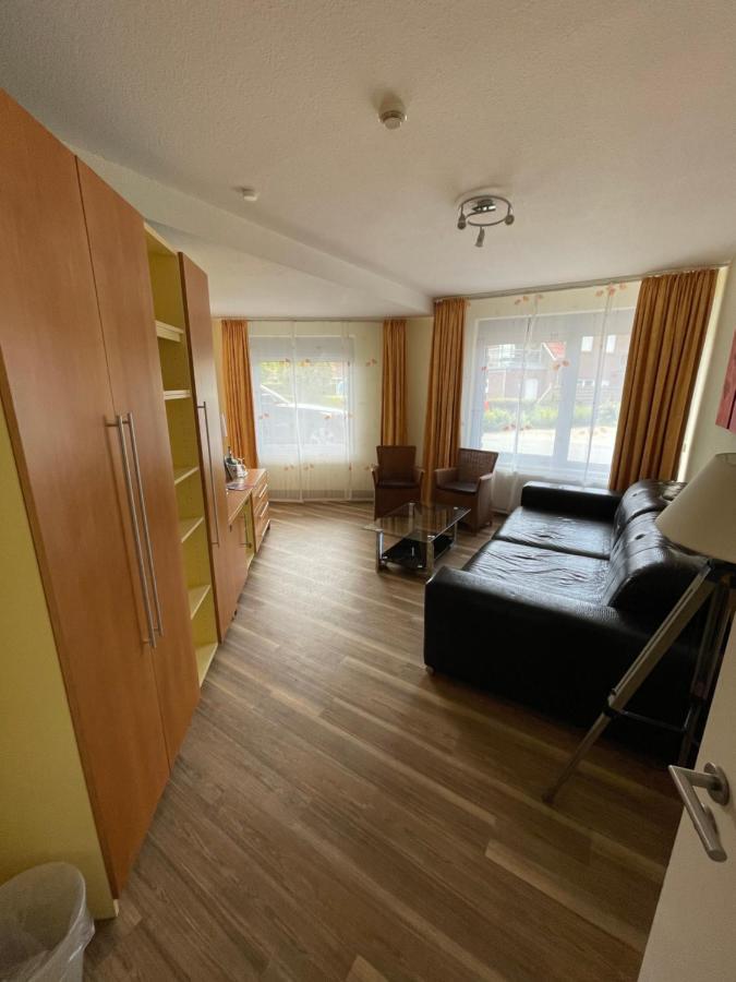 Nordseehotel Benser Hof Am Hafen Бензерзиль Экстерьер фото